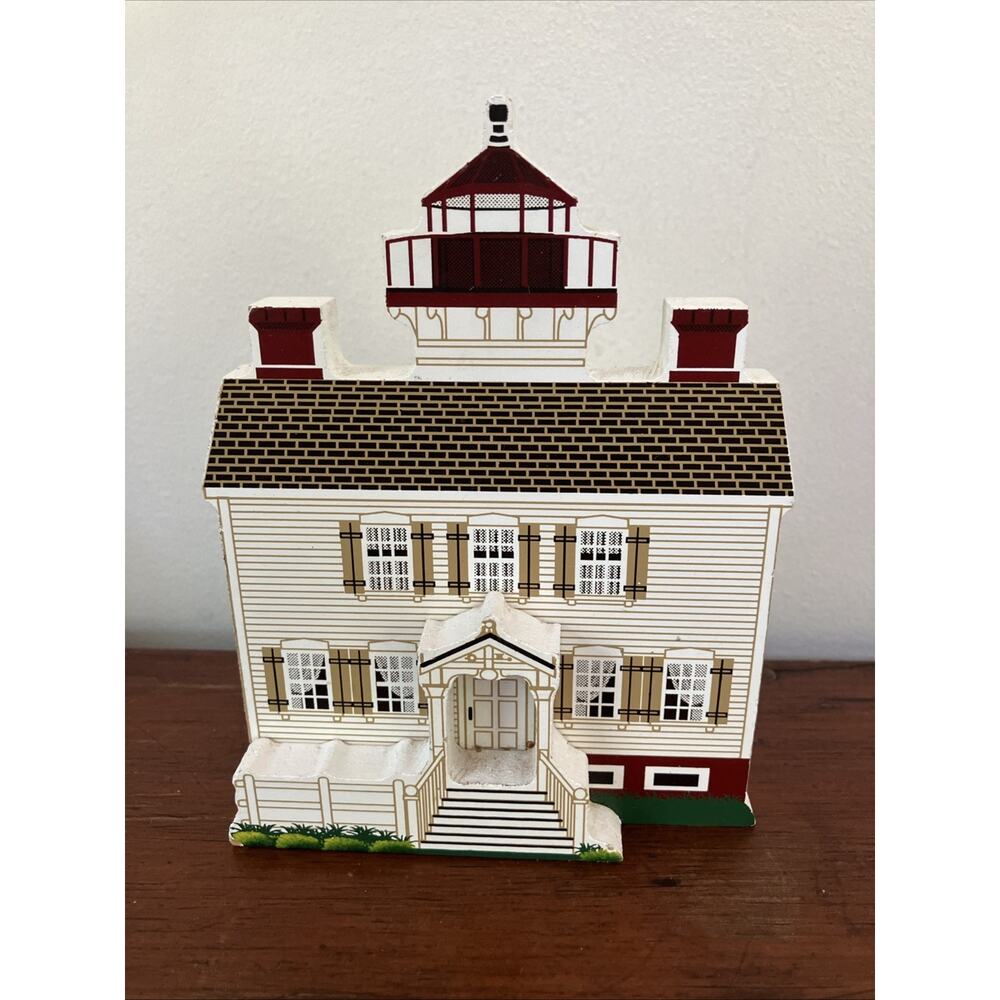 Vtg 1995 Yaquina Bay Lighthouse Newport Oregon Cats Meow Village Sitter House